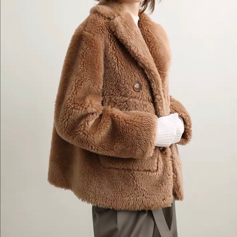 Teddy bear coat